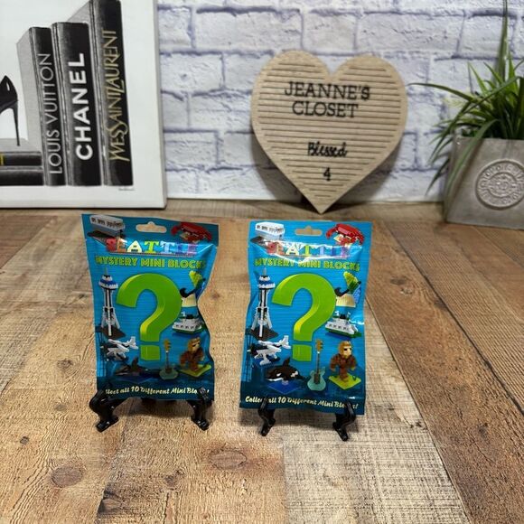 Seattle Mystery‎ Mini Blocks  New Unopened 2 Packages
New unopened - Picture 1 of 2